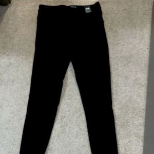 Brand new pair of high rise black jeans from Abercrombie. Tags still on.